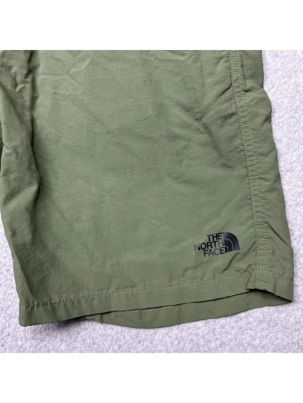 The North Face Men Shorts 34 Green Hiking Outdoor Casual Breathable Gorpcore
